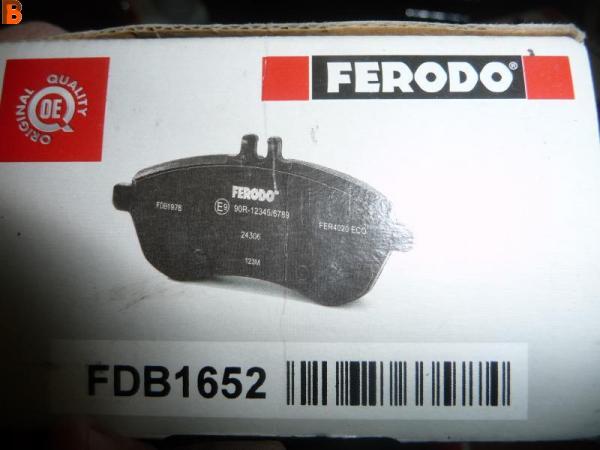 4 plaquettes de frein FERODO : FDB1652 PANDA